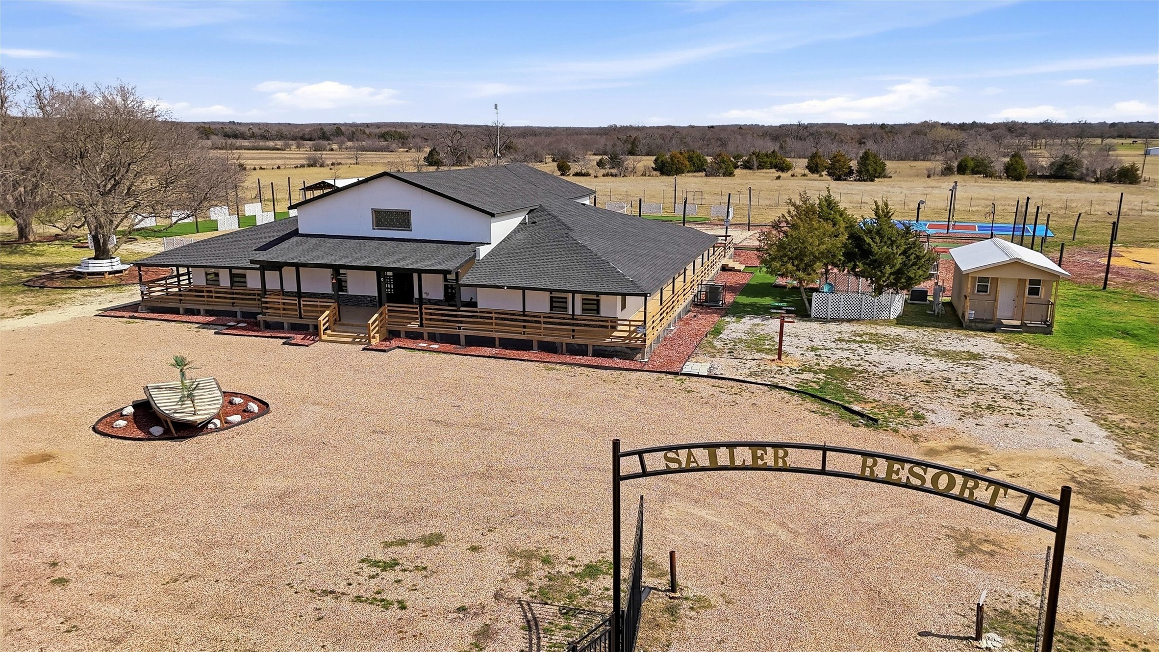 550 County Road 297 Gainesville TX 76240