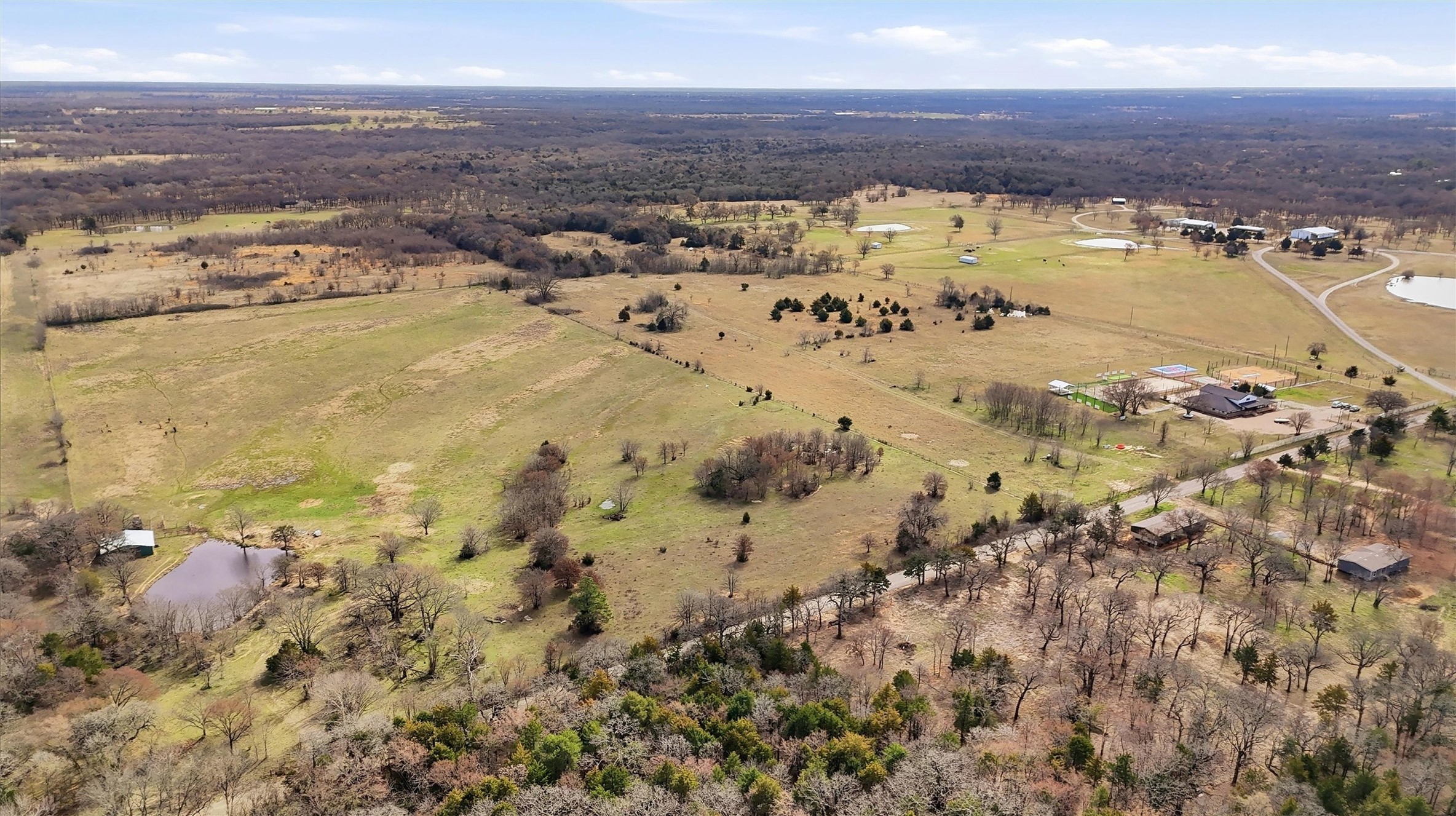 550 County Road 297 Gainesville TX 76240