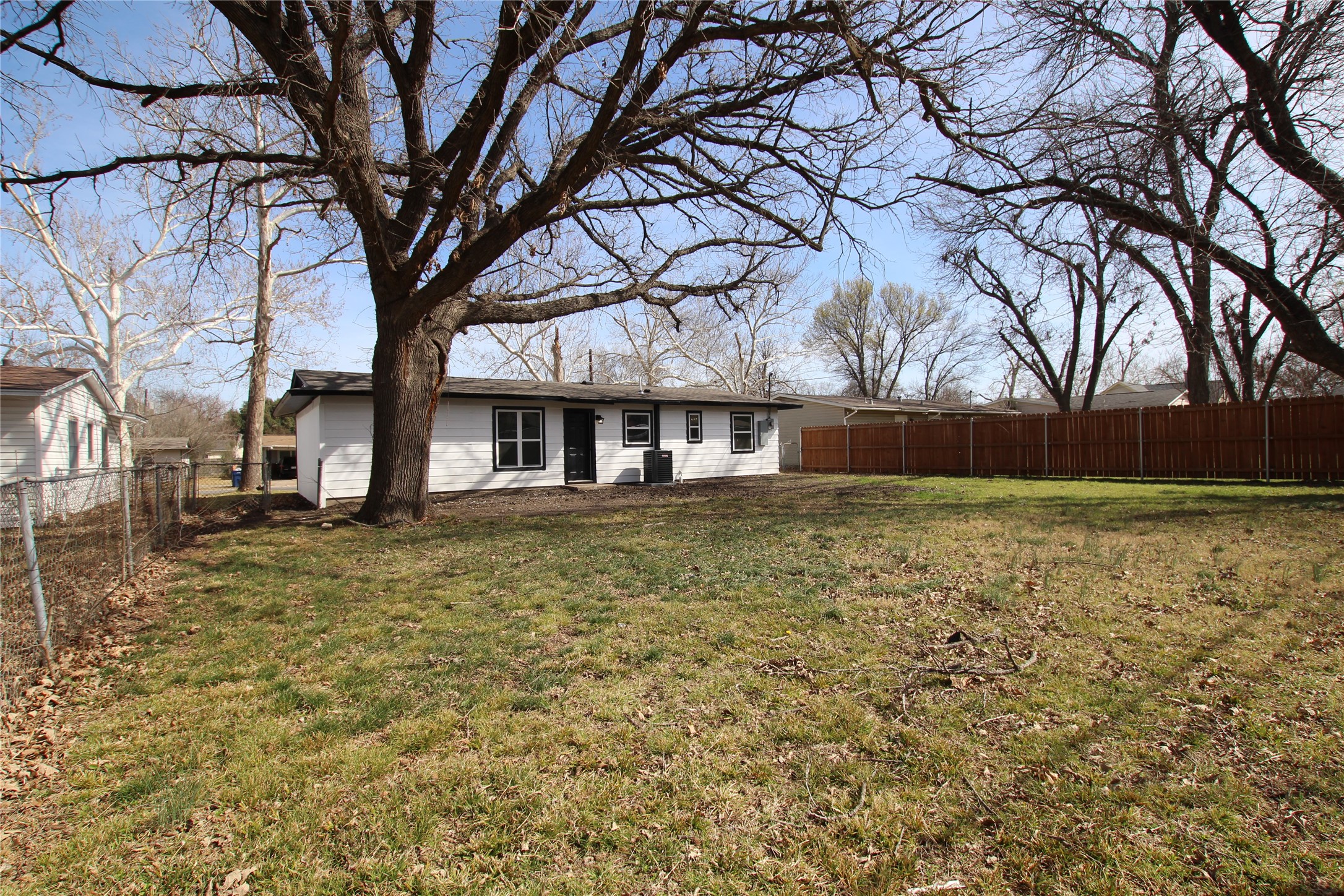 1525 Murray Drive Garland TX 75042