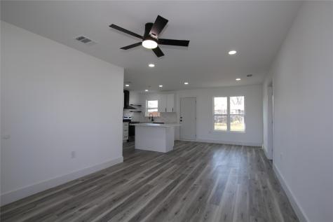 1525 Murray Drive Garland TX 75042