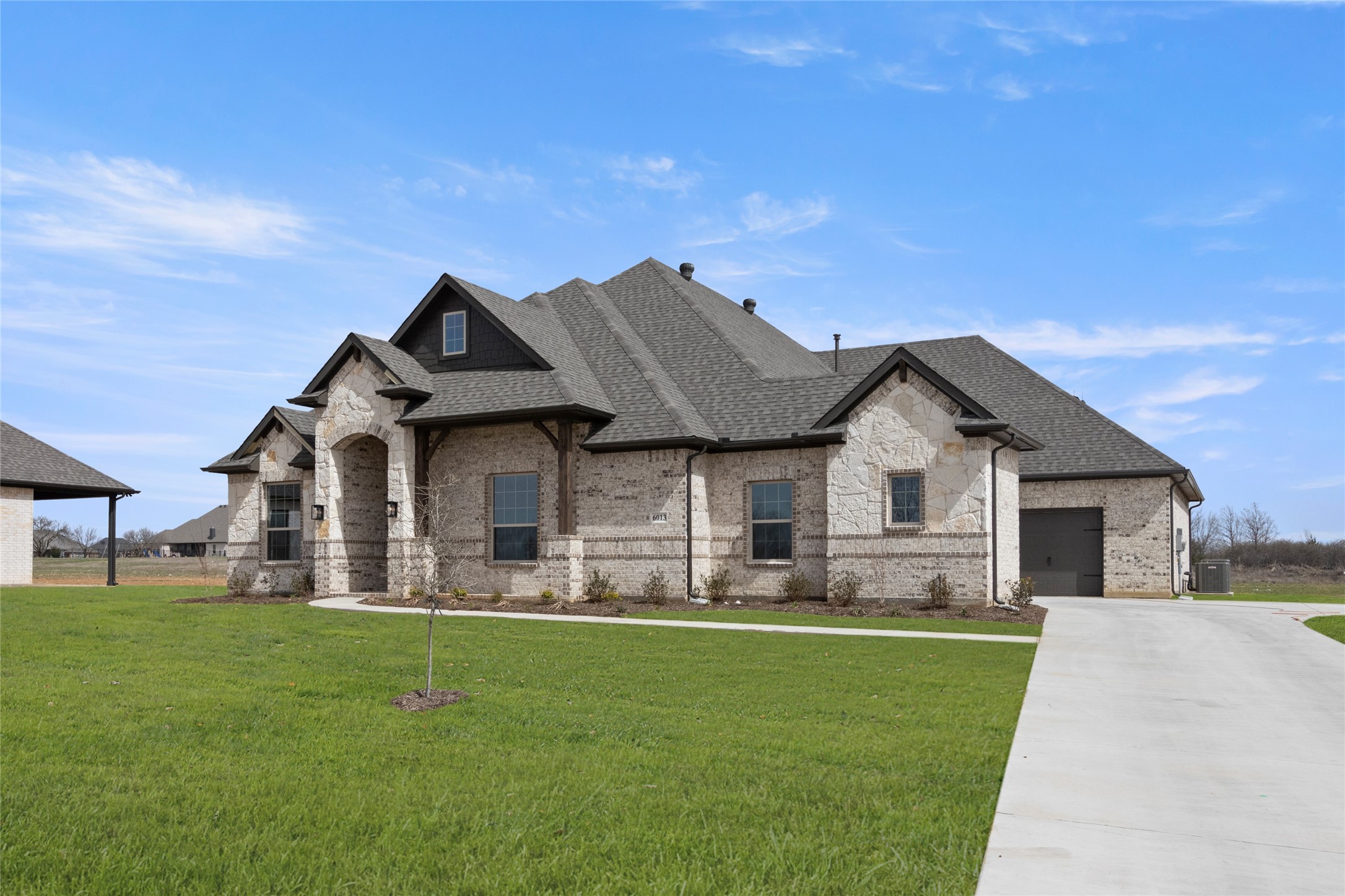 6013 Valley View Drive Joshua TX 76058
