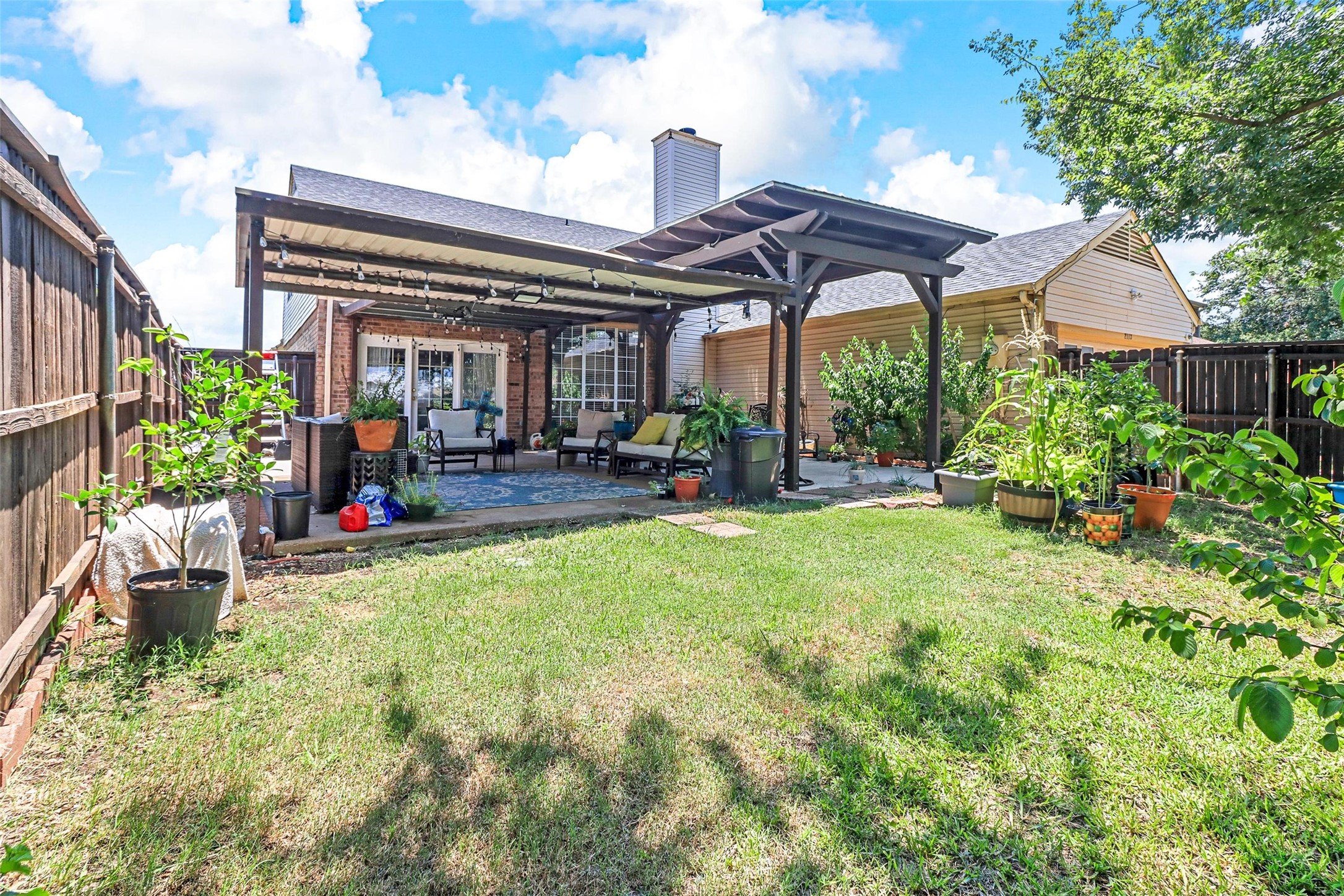2113 Lavaca Trail Carrollton TX 75010
