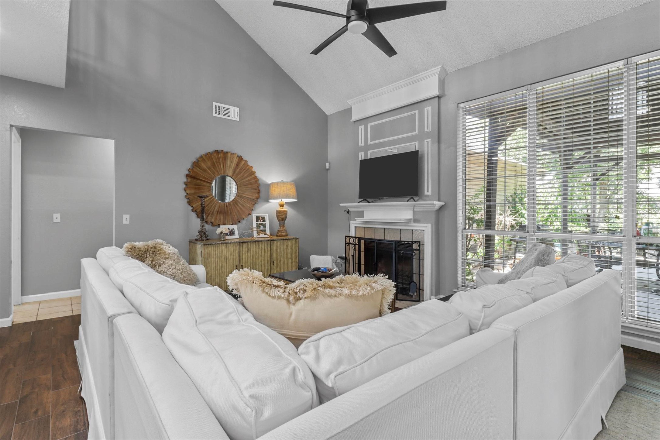 2113 Lavaca Trail Carrollton TX 75010