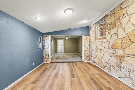 108 N Cherry Lane Granbury TX 76048