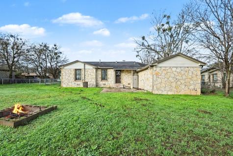 108 N Cherry Lane Granbury TX 76048
