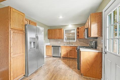 108 N Cherry Lane Granbury TX 76048