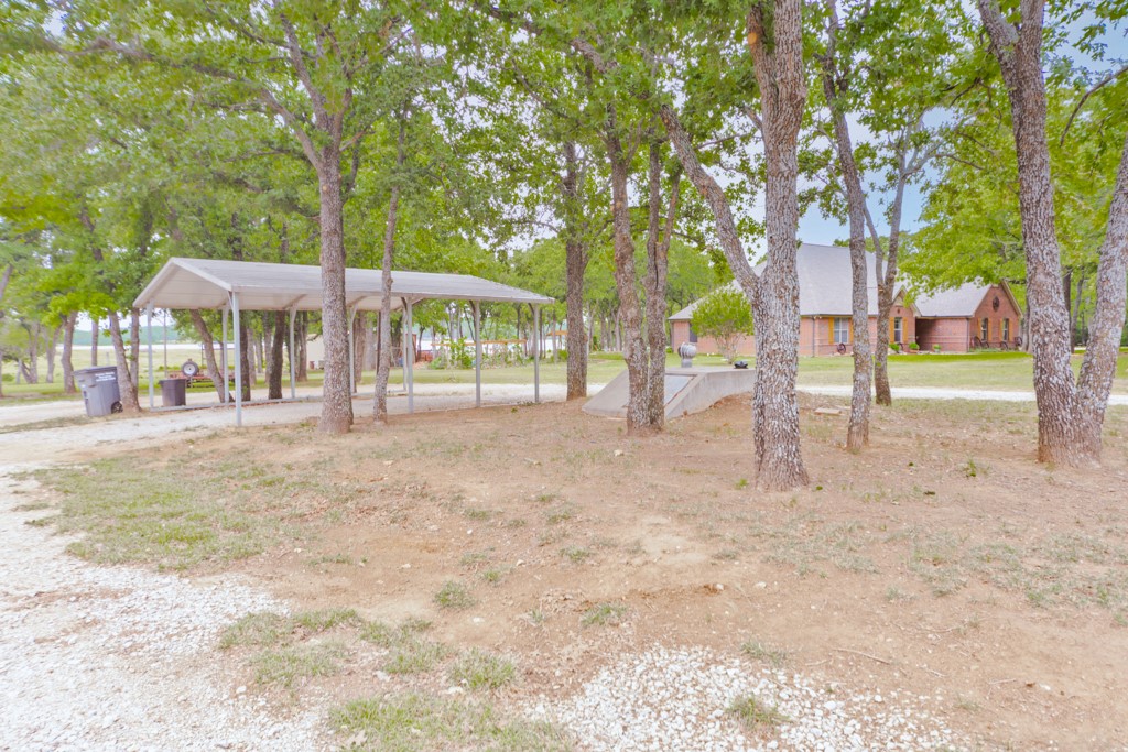 383 Briar Creek Lane Bowie TX 76230