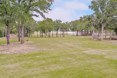 383 Briar Creek Lane Bowie TX 76230
