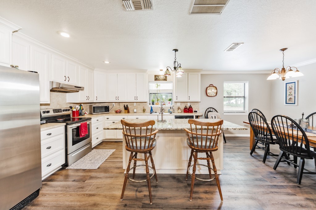 383 Briar Creek Lane Bowie TX 76230