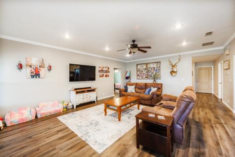 383 Briar Creek Lane Bowie TX 76230