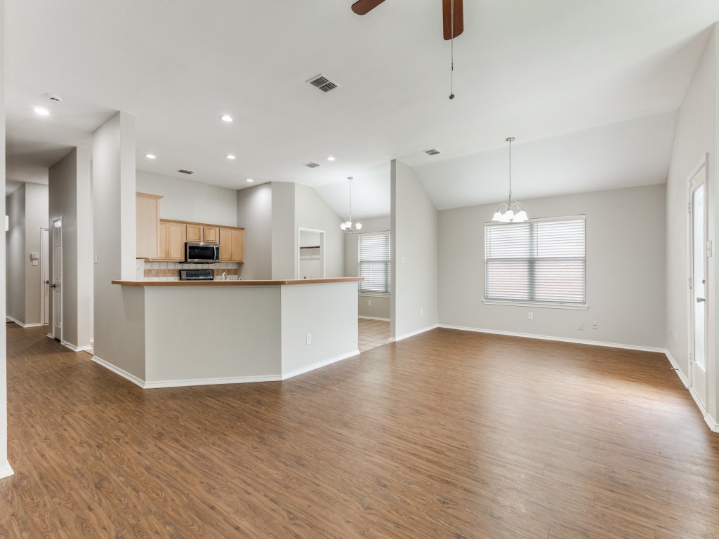 8112 Fleetwing Trail Fort Worth TX 76131