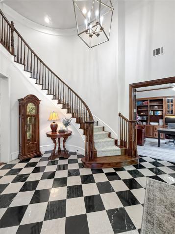 4206 Pinecreek Drive Rowlett TX 75088