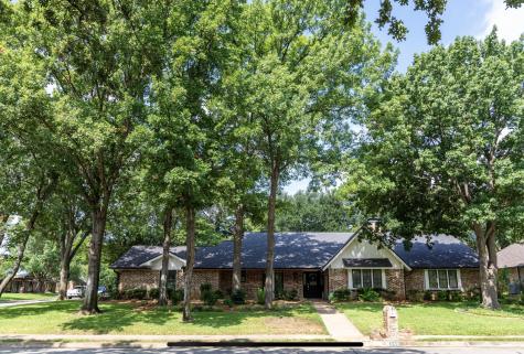 3801 Welwyn Way Drive Bedford TX 76021