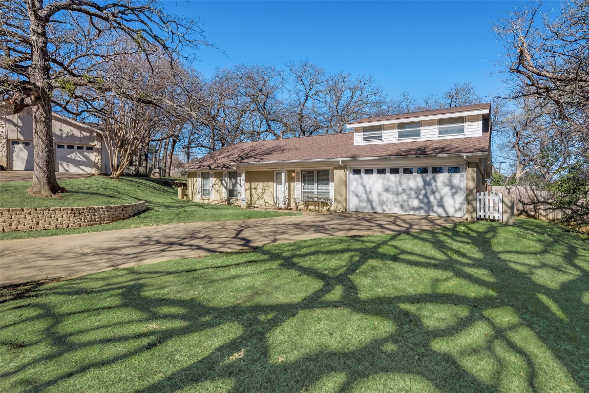 716 Sanford Court Arlington TX 76012