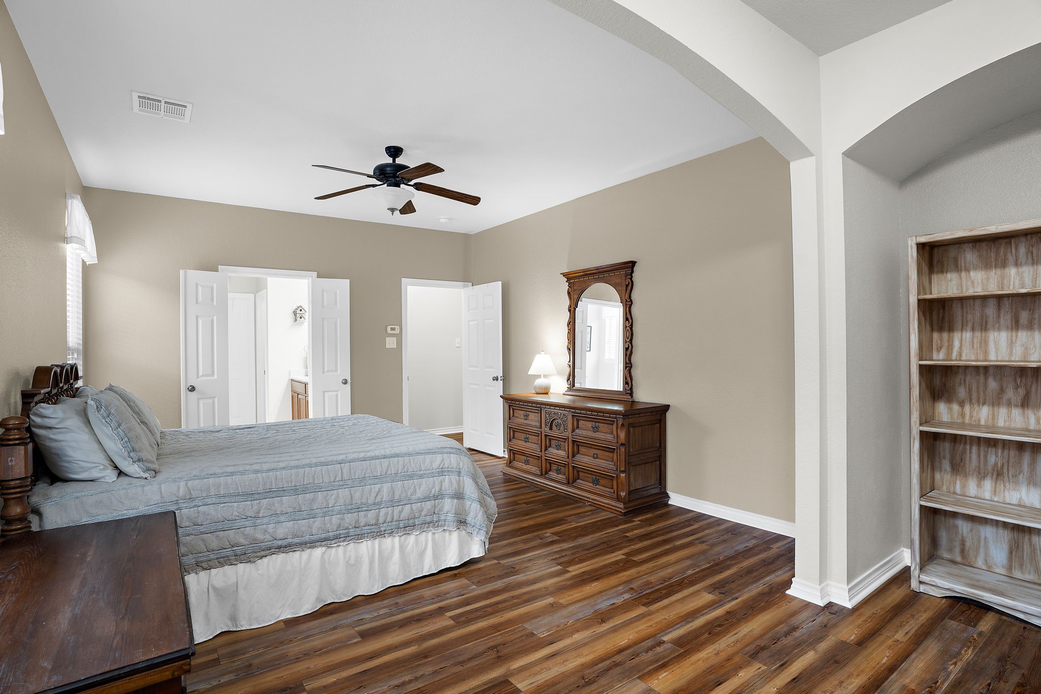 221 Villanova Drive Van Alstyne TX 75495
