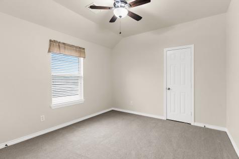 221 Villanova Drive Van Alstyne TX 75495