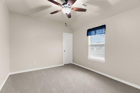 221 Villanova Drive Van Alstyne TX 75495