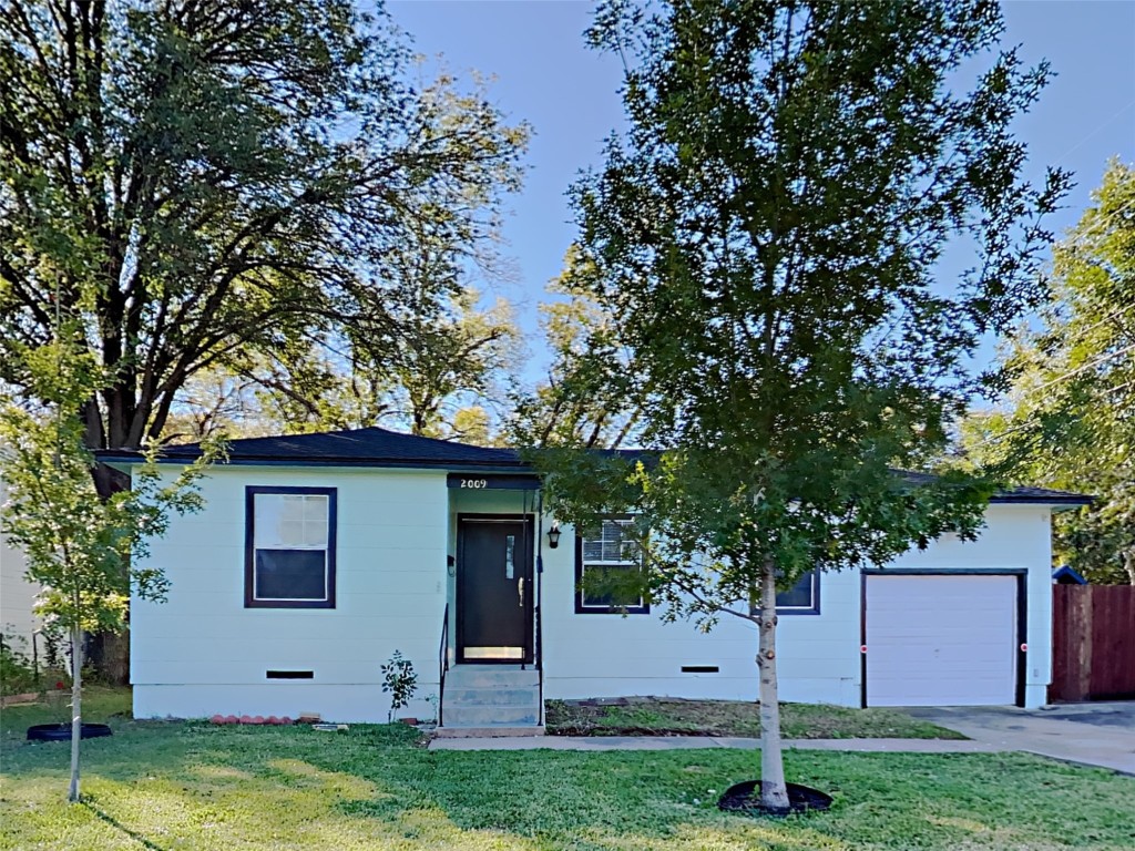 2009 Cottonwood Street Grand Prairie TX 75050