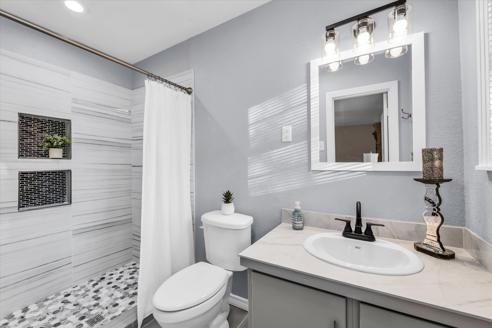605 Catalina Drive Waco TX 76712