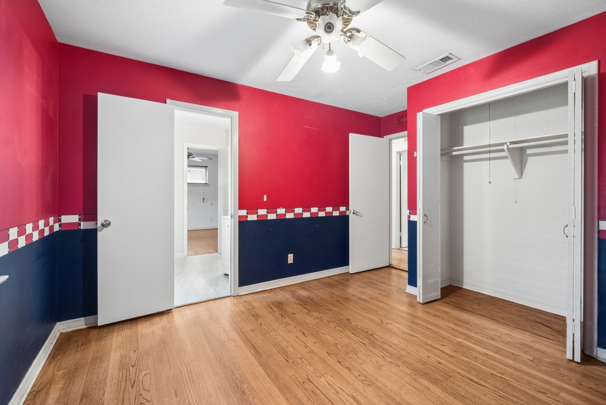 204 Shadywood Lane Richardson TX 75080