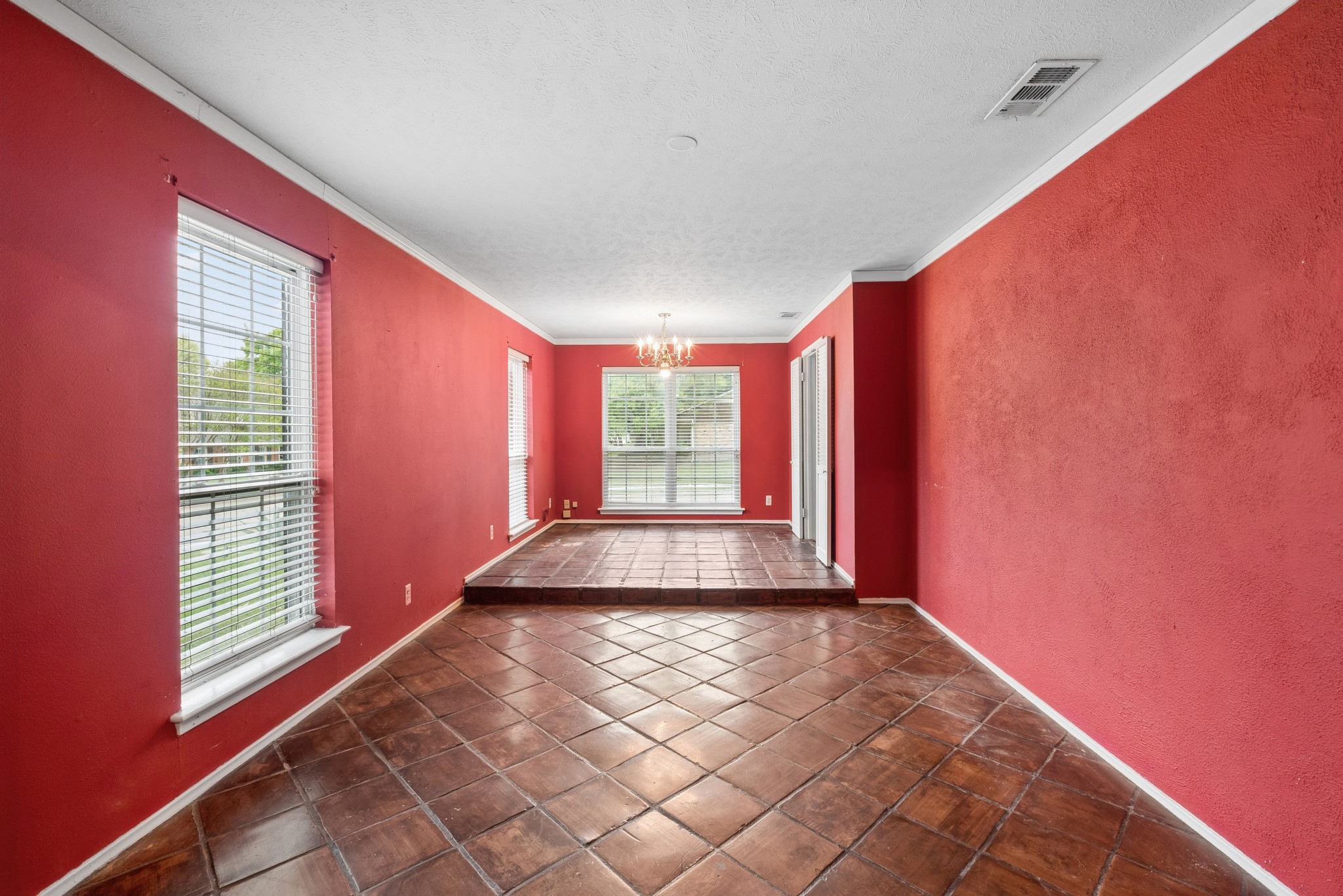 204 Shadywood Lane Richardson TX 75080