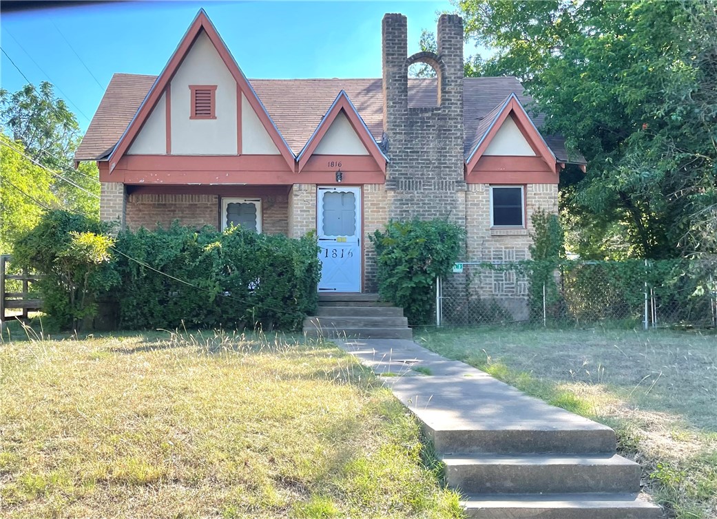 1816 N 26th Street Waco TX 76707