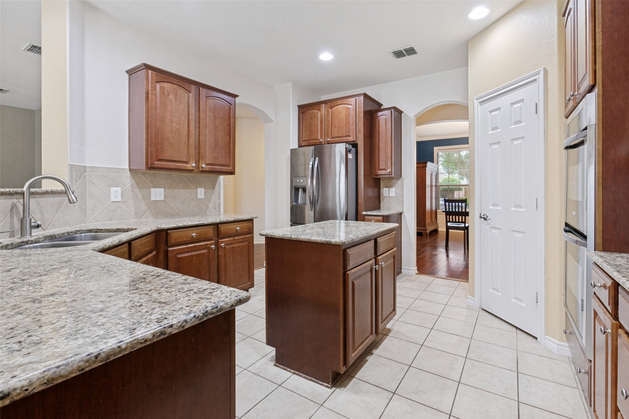 704 Beau Drive Wylie TX 75098