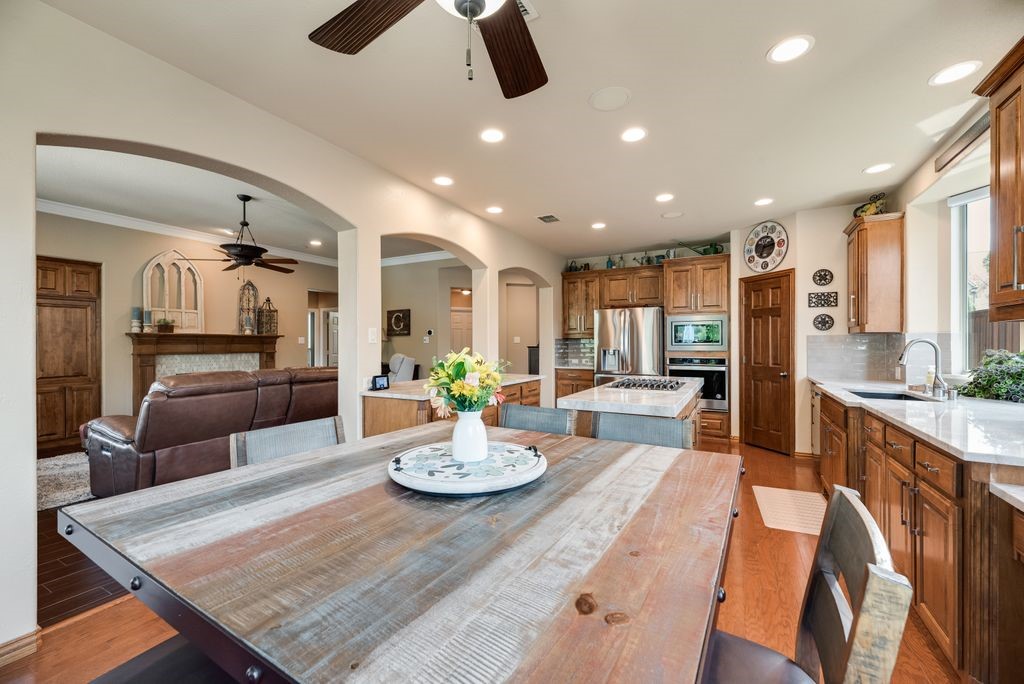 2631 Lakebend Drive Grand Prairie TX 75054