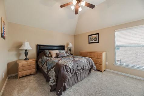 2631 Lakebend Drive Grand Prairie TX 75054