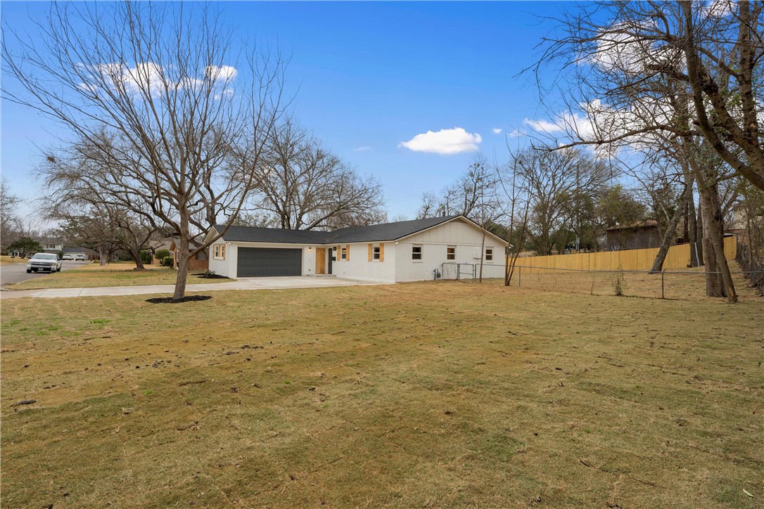 5700 Woodcastle Drive Waco TX 76710