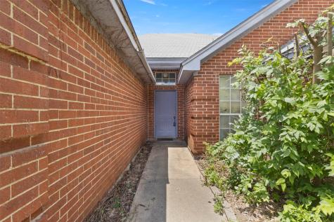 6801 Hadley Drive North Richland Hills TX 76182