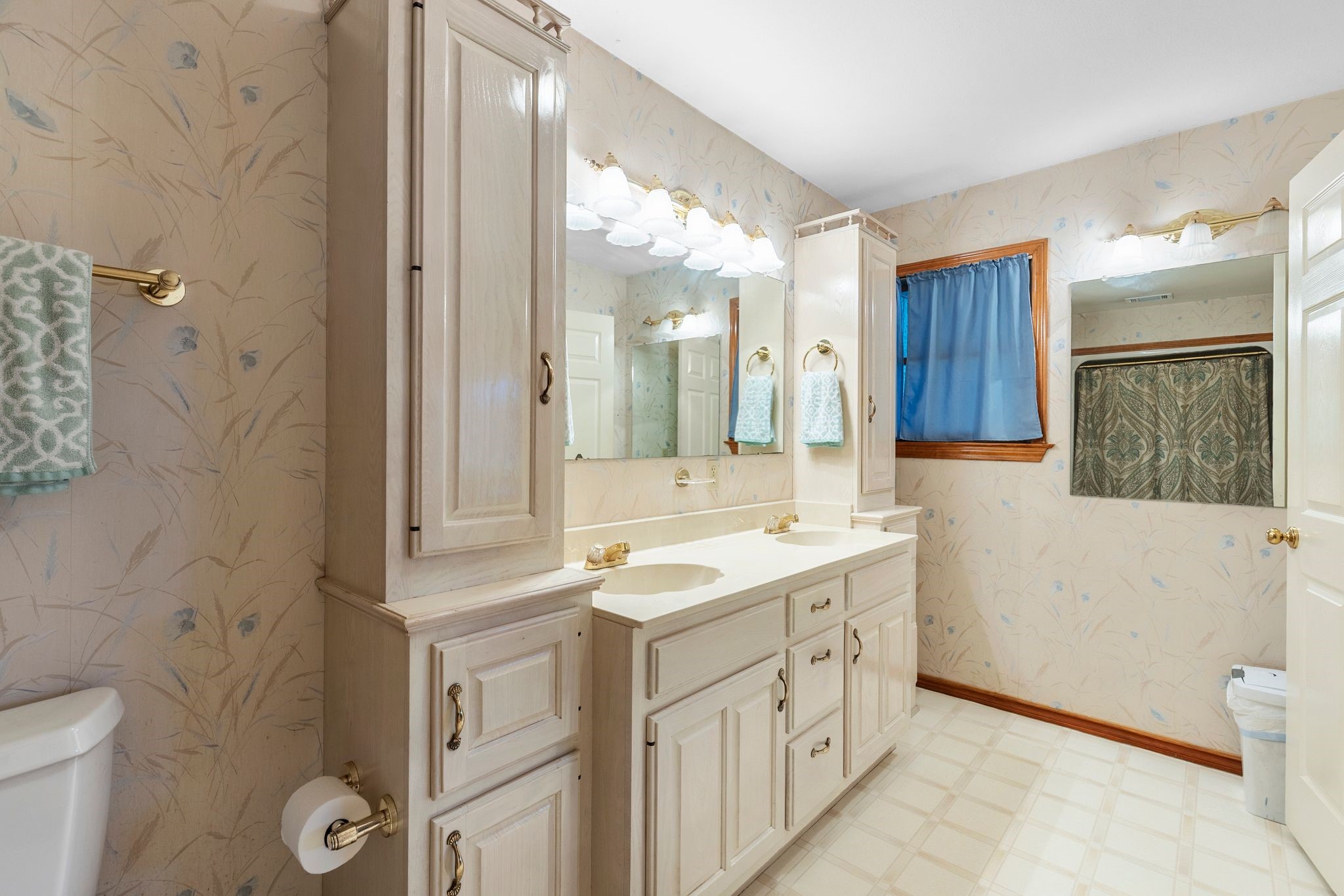 476 Private Road 7326 Emory TX 75440
