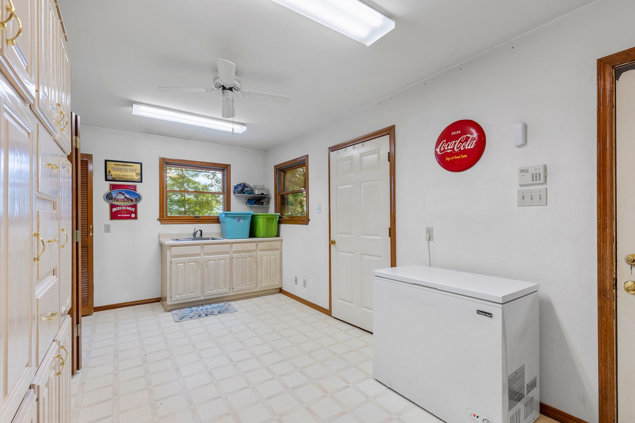 476 Private Road 7326 Emory TX 75440