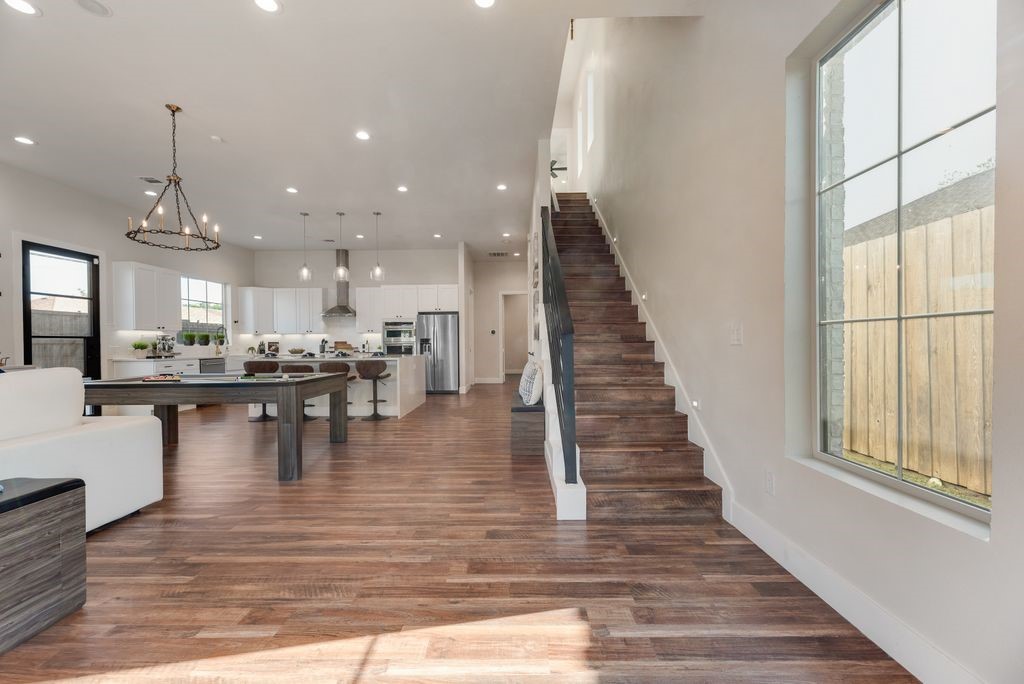 1802 Pueblo Street Dallas TX 75212