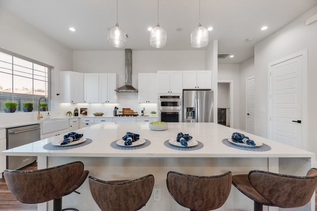1802 Pueblo Street Dallas TX 75212