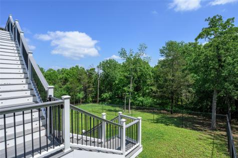 606 Lakepoint Loop Pottsboro TX 75076