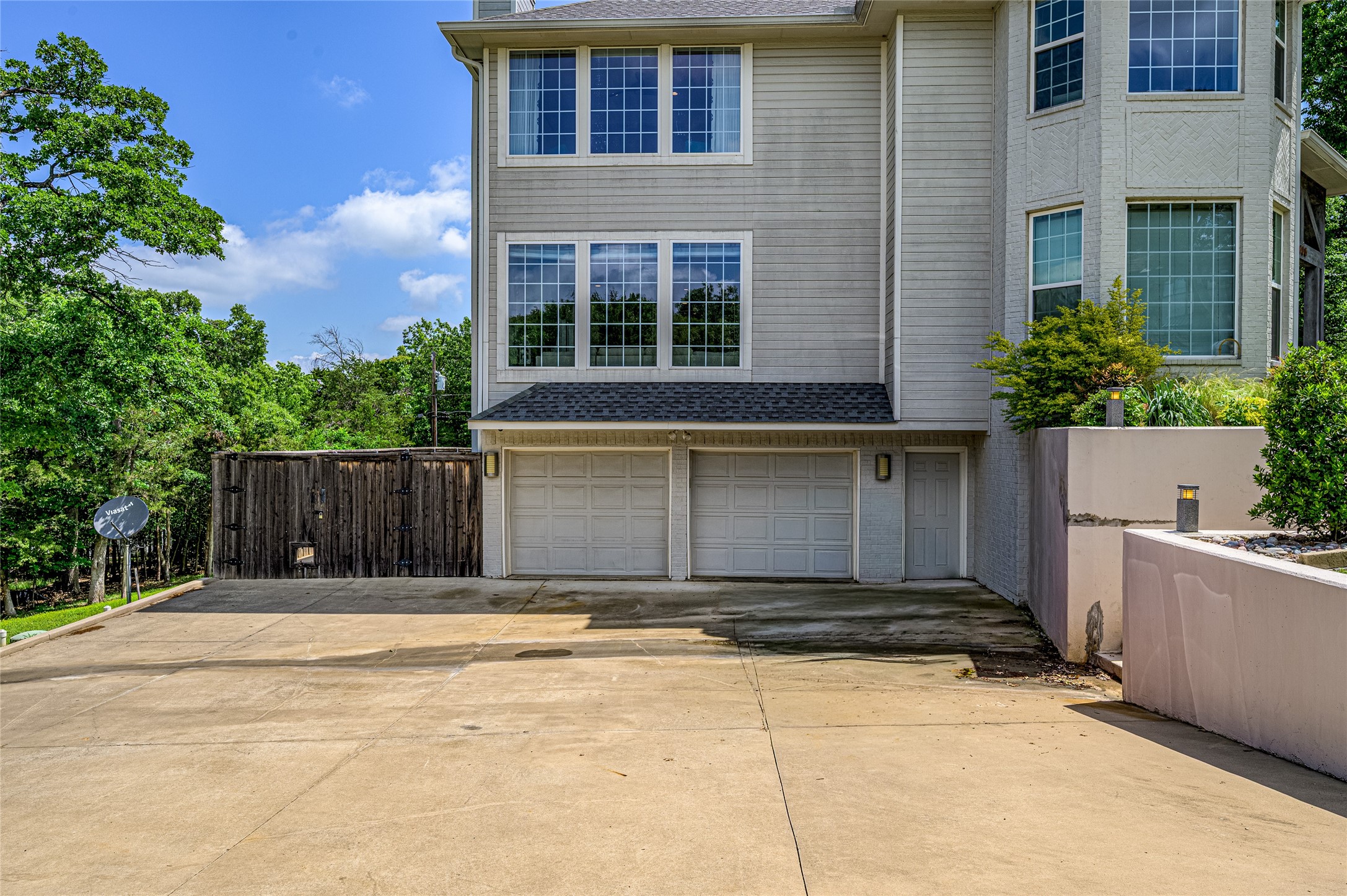 606 Lakepoint Loop Pottsboro TX 75076