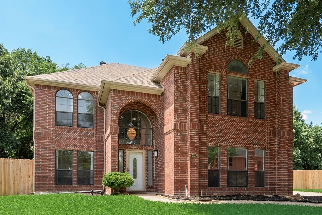 2422 Black Spruce Court Arlington TX 76001