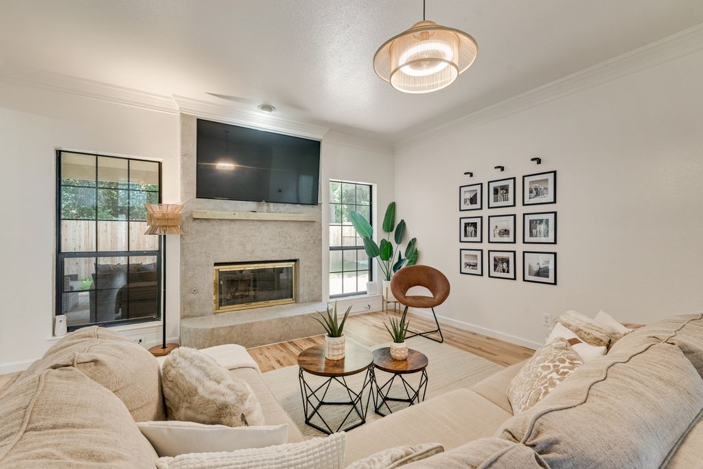 2422 Black Spruce Court Arlington TX 76001