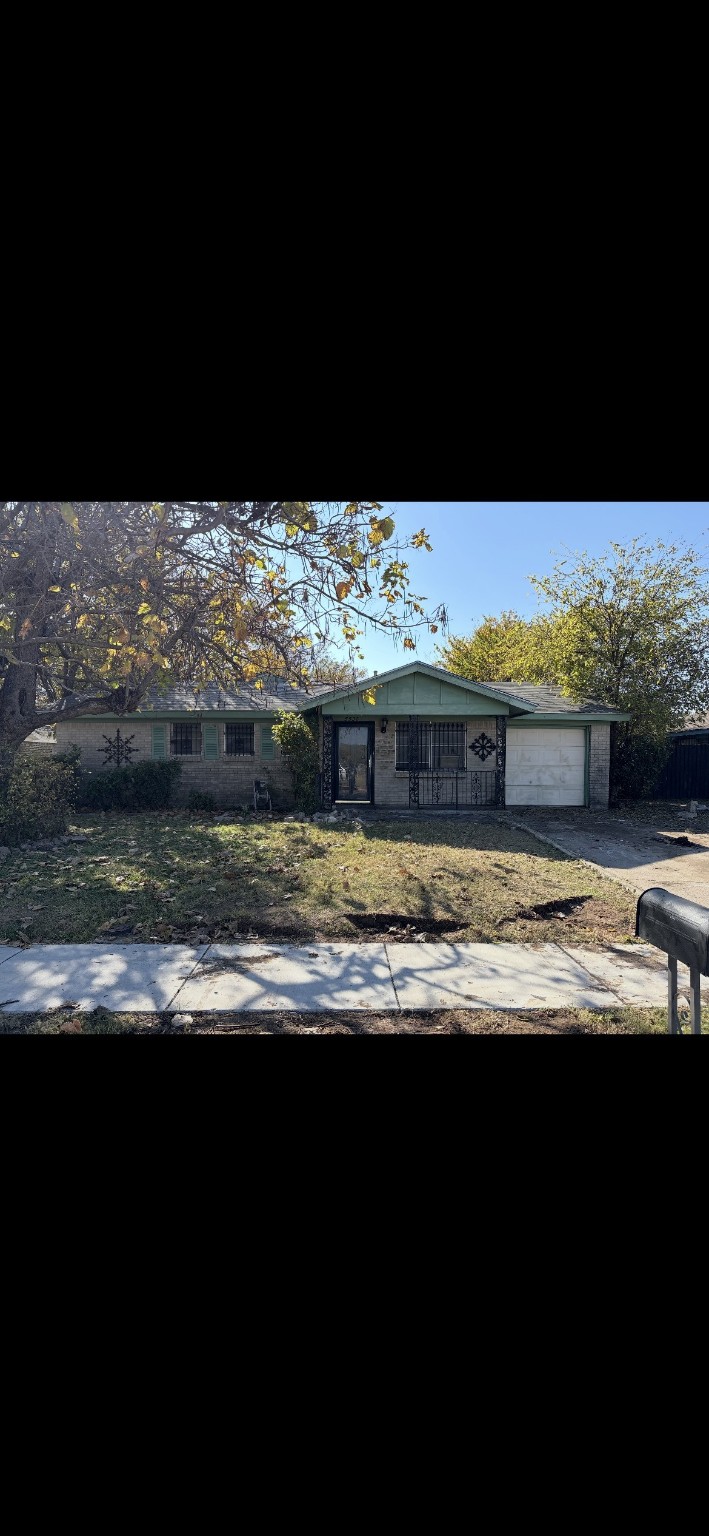 5536 Fitzhugh Avenue Fort Worth TX 76119