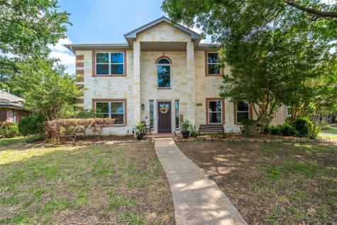 5006 Glen Vista Drive Garland TX 75044