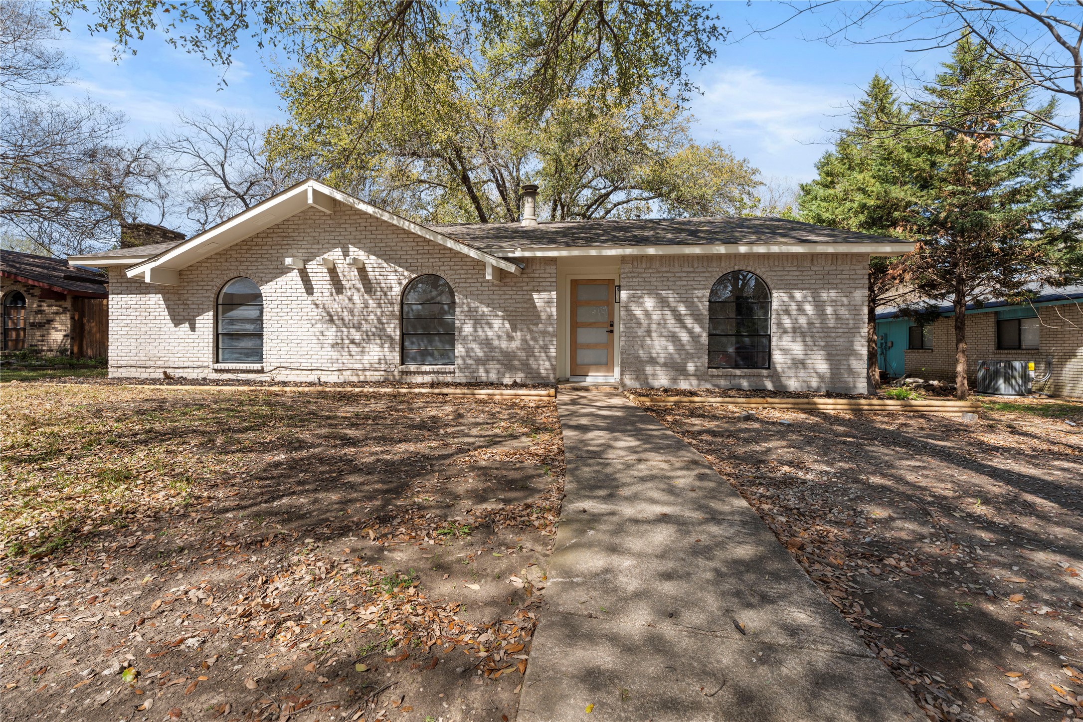 3405 Sugarberry Lane Garland TX 75044