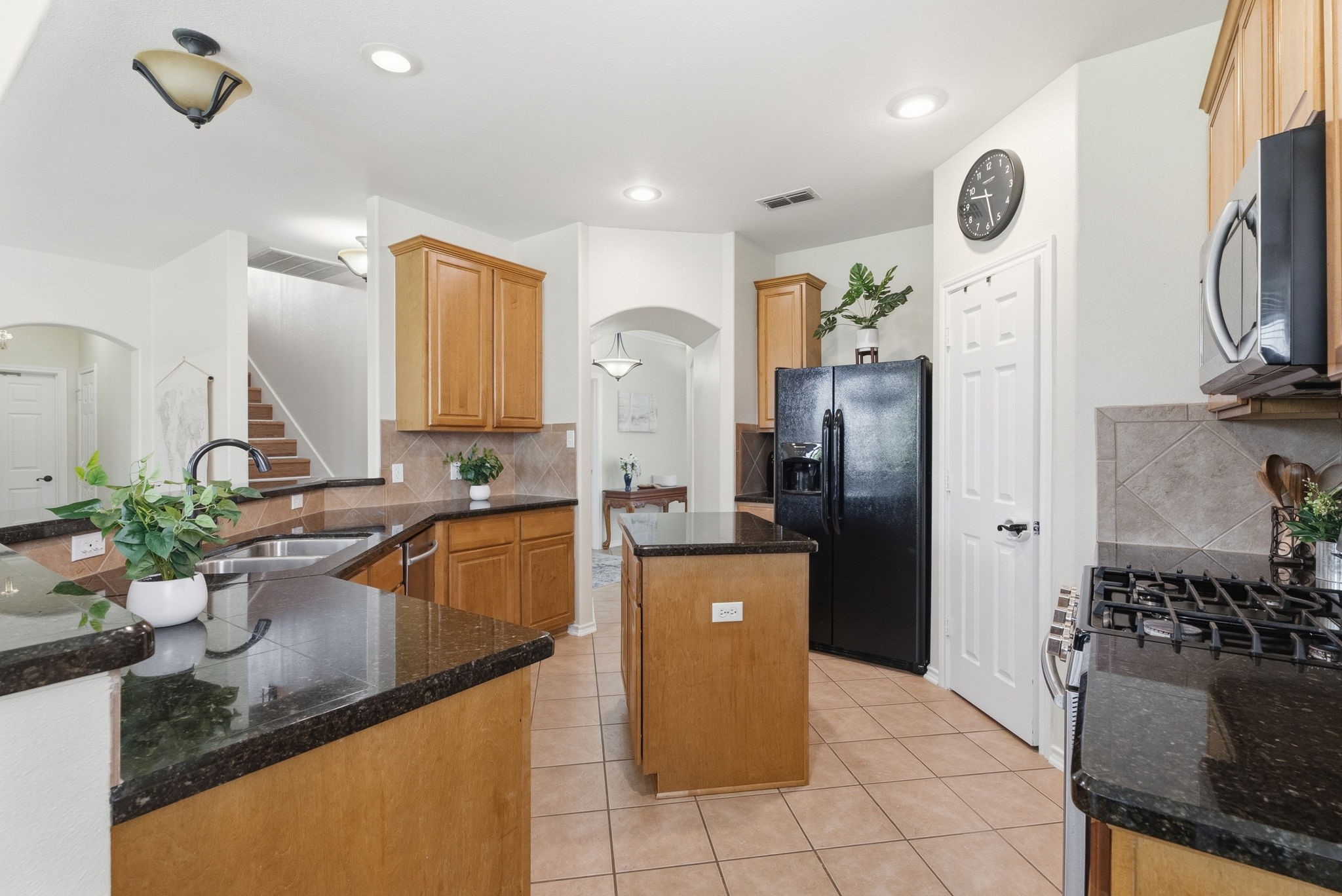 1907 Silver Cove Whitehouse TX 75791
