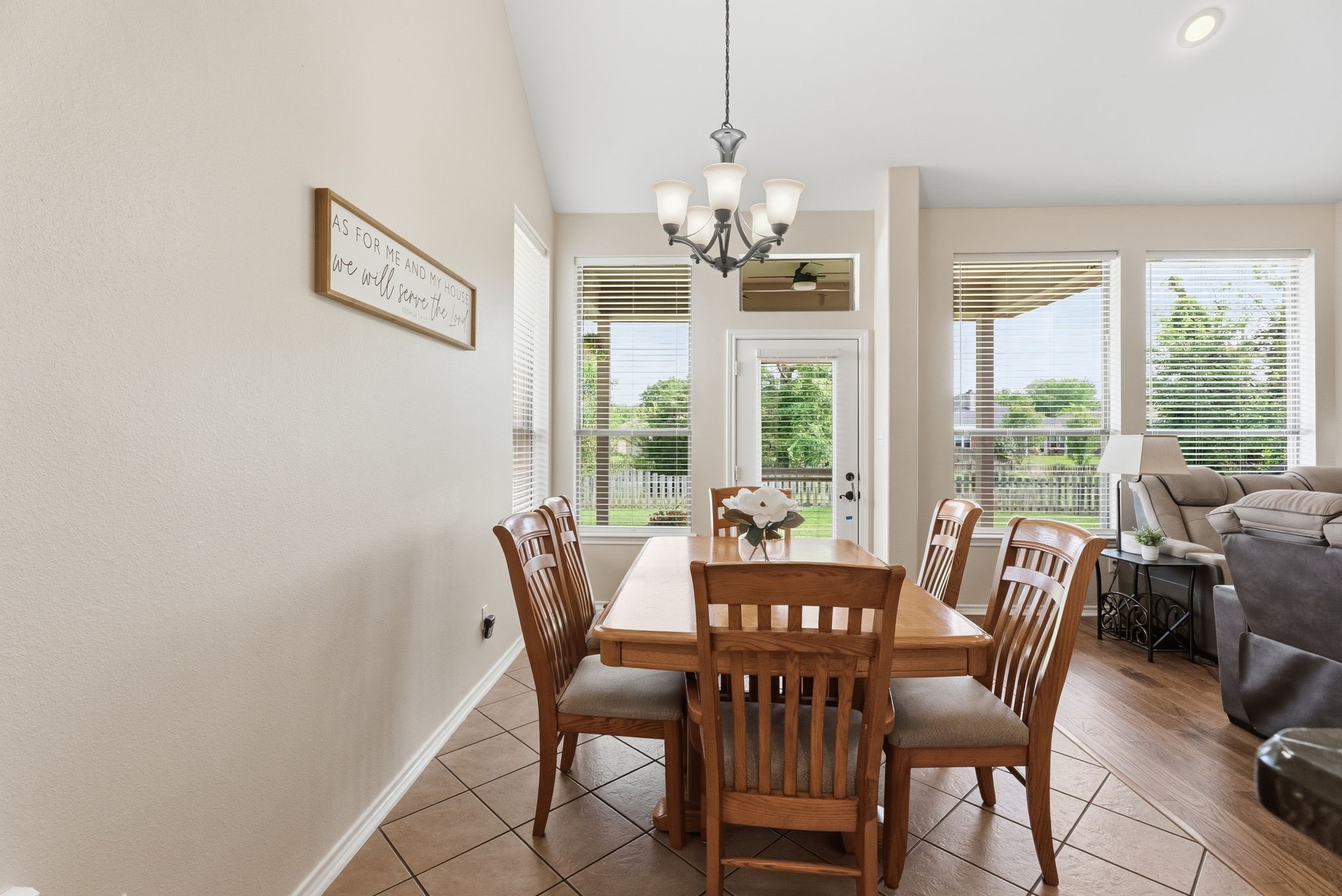 1907 Silver Cove Whitehouse TX 75791
