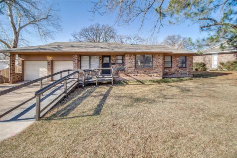 1123 W Mcgee Street Sherman TX 75092
