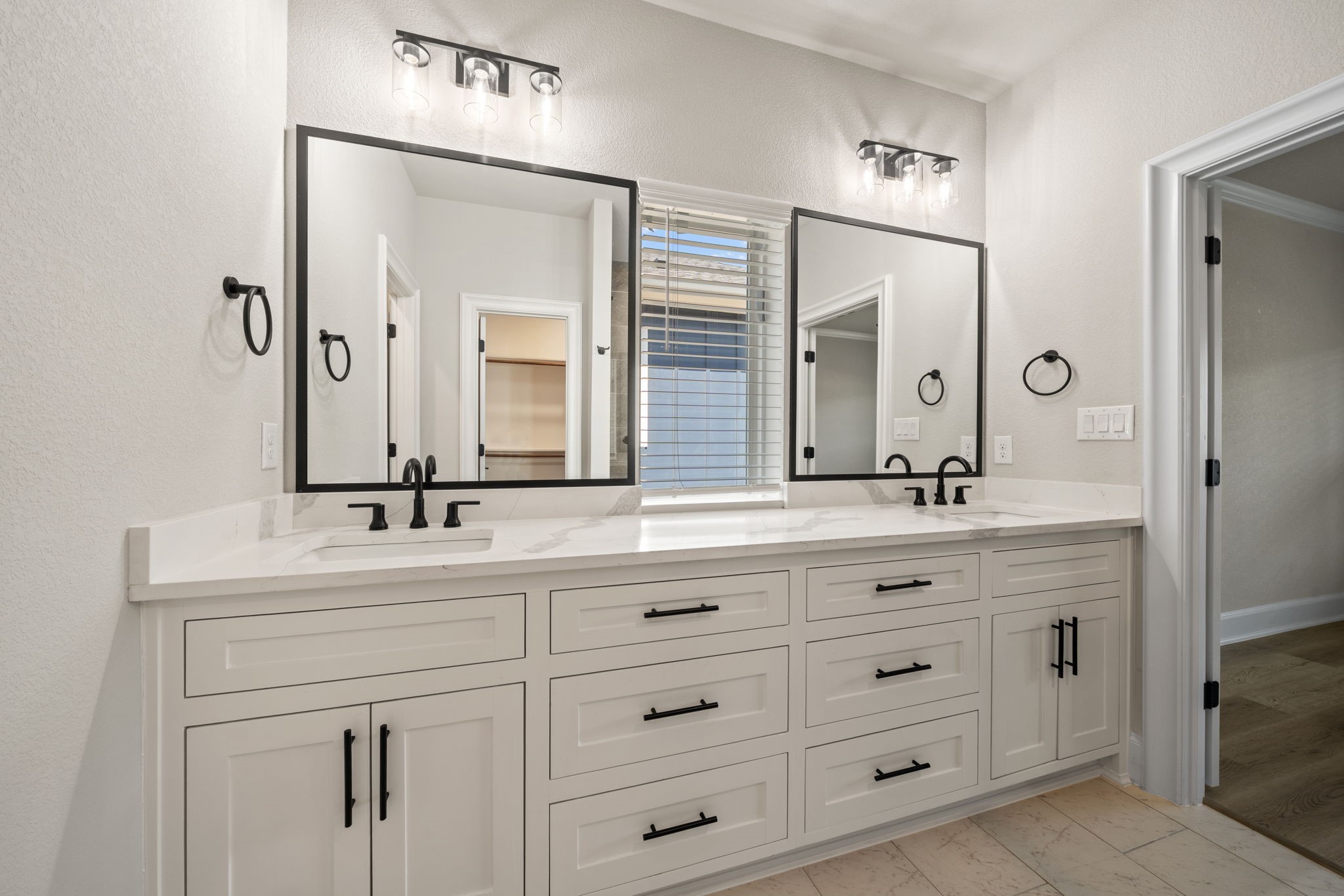 322 Woodside Trail Waxahachie TX 75165