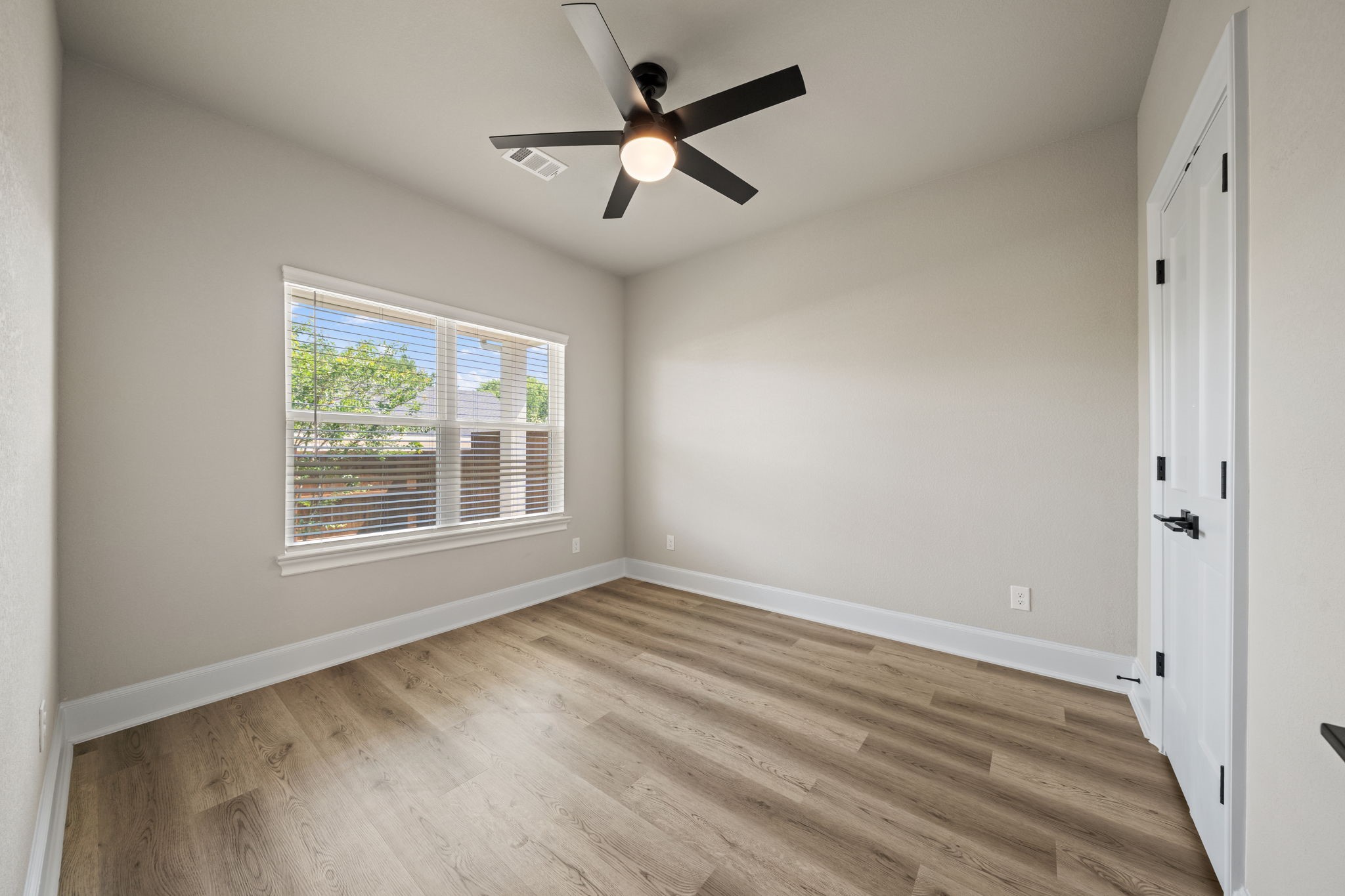 322 Woodside Trail Waxahachie TX 75165