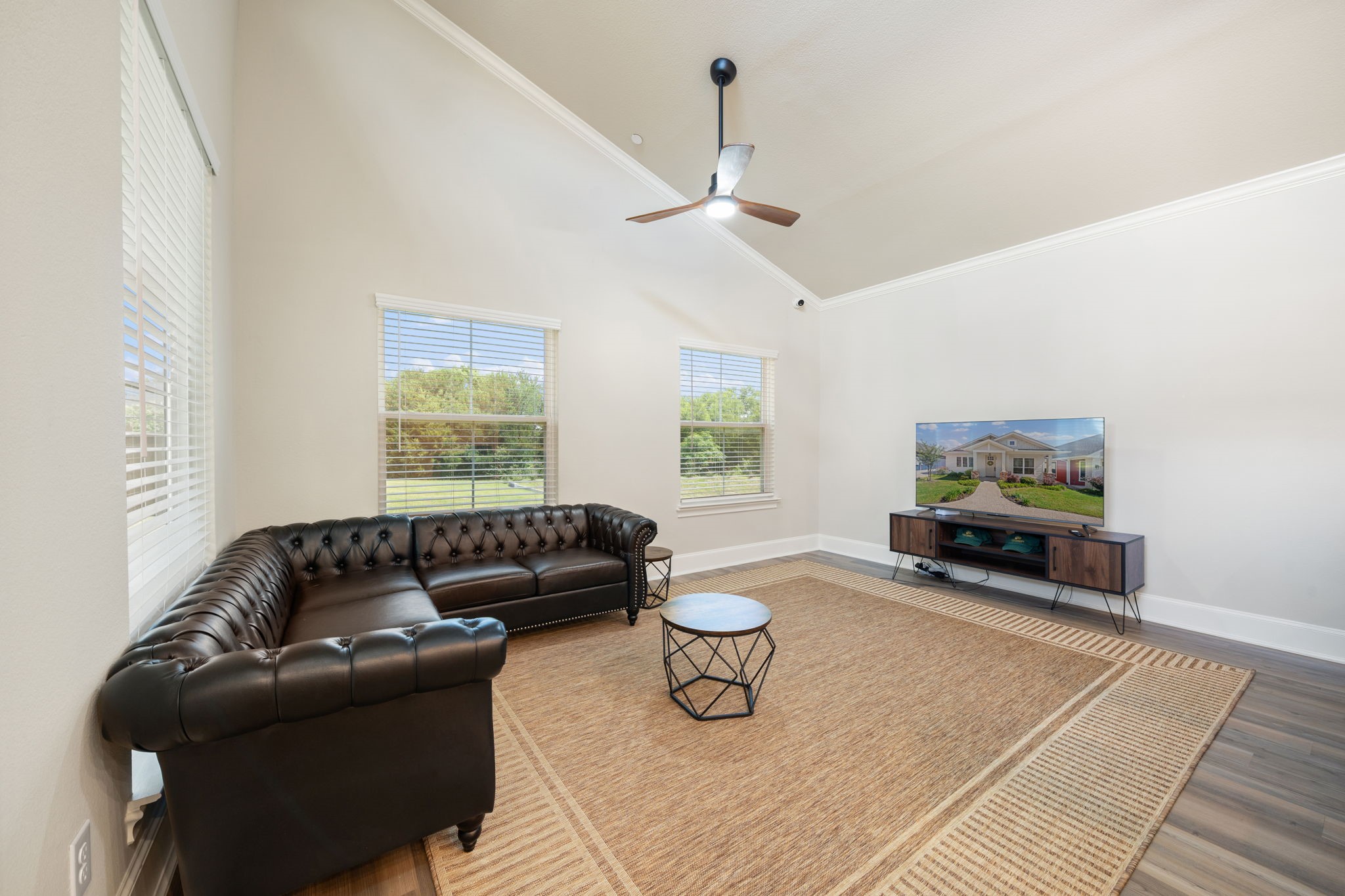 322 Woodside Trail Waxahachie TX 75165