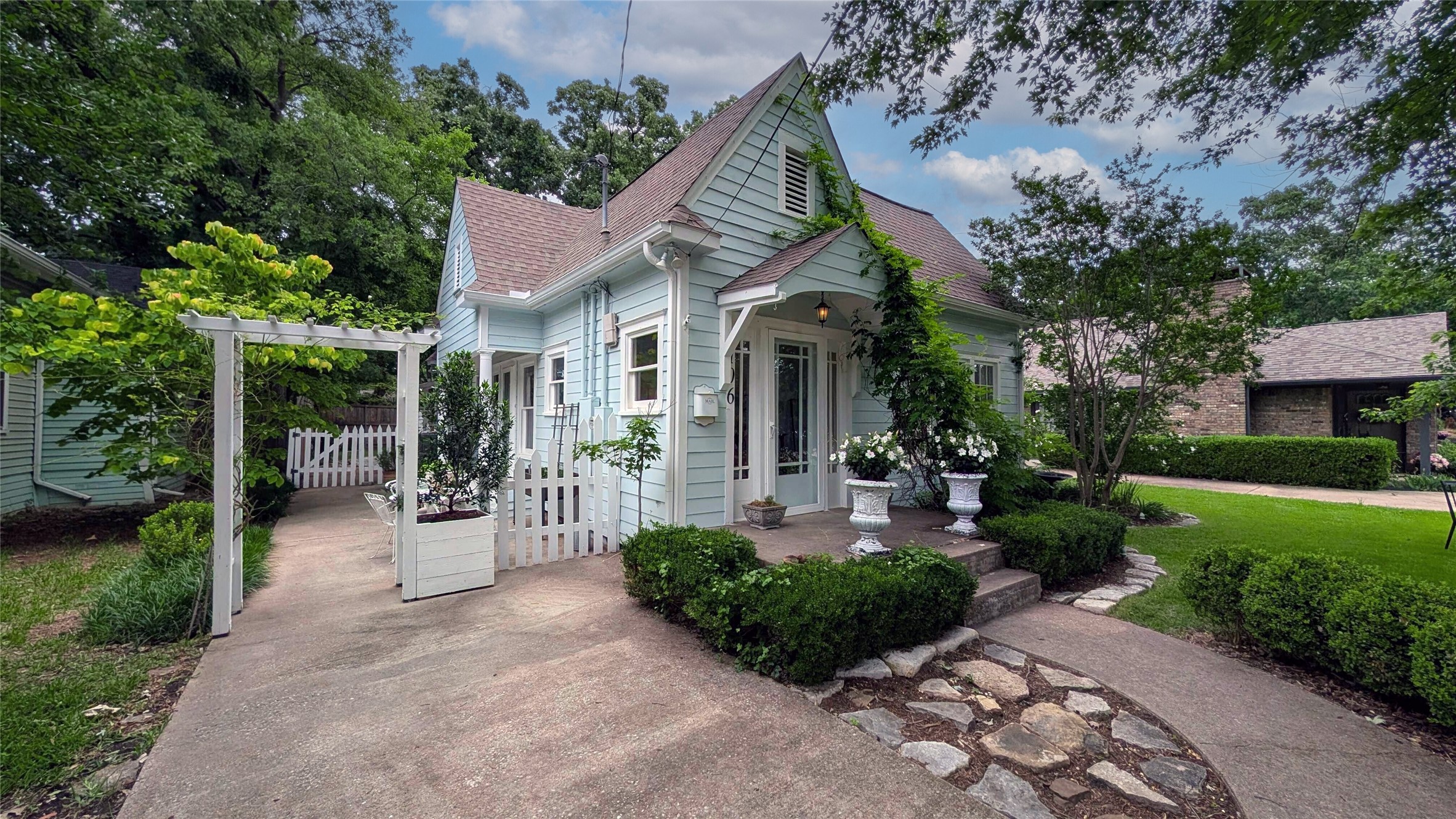 1106 Tucker Street Mckinney TX 75069