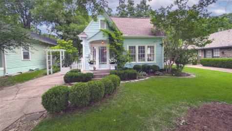 1106 Tucker Street Mckinney TX 75069